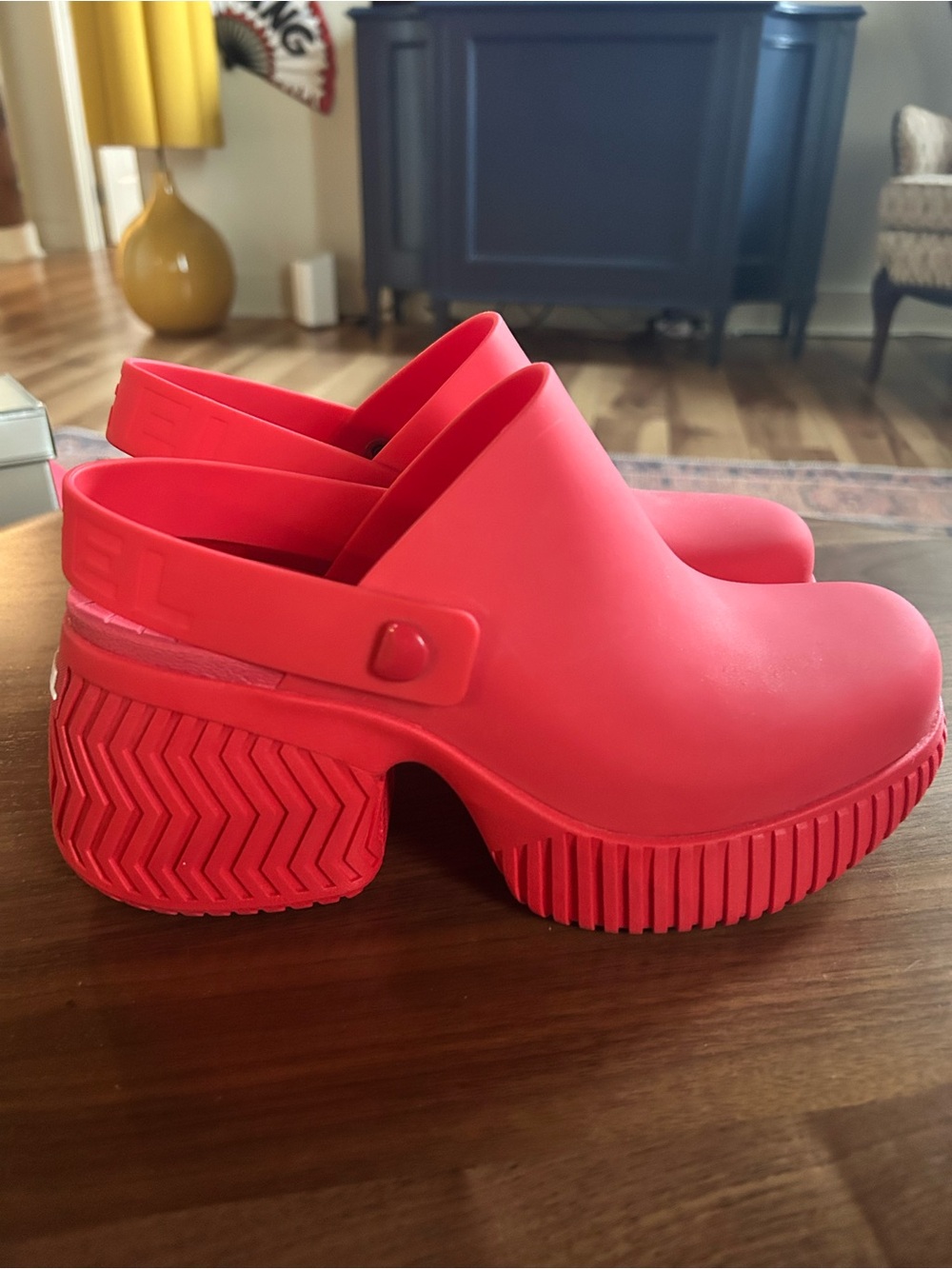 SOREL ONA Streetworks Slingback Platform Clogs Red Glo New Women’s size 8 NWOT